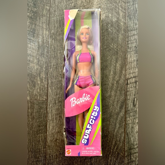 Set de regalo Barbie Teresa Surf's Up - M8588